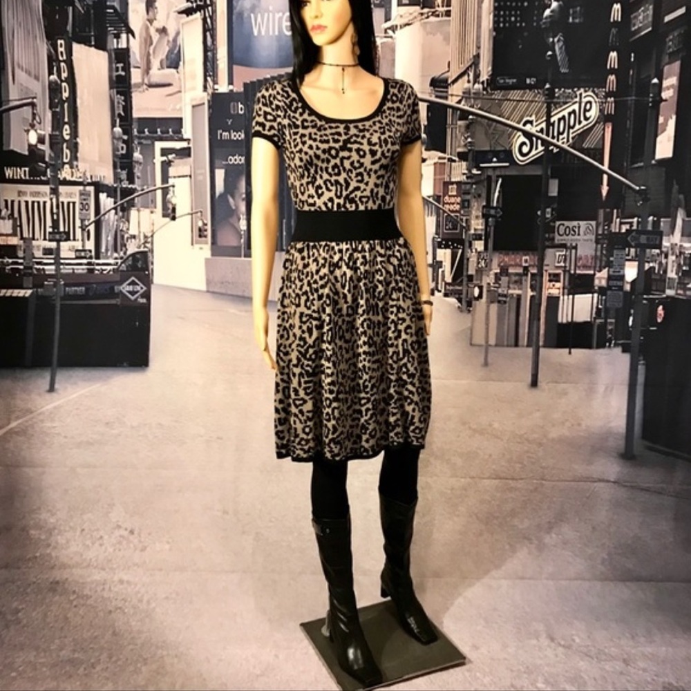 Animal print Leopard sweater dress size S